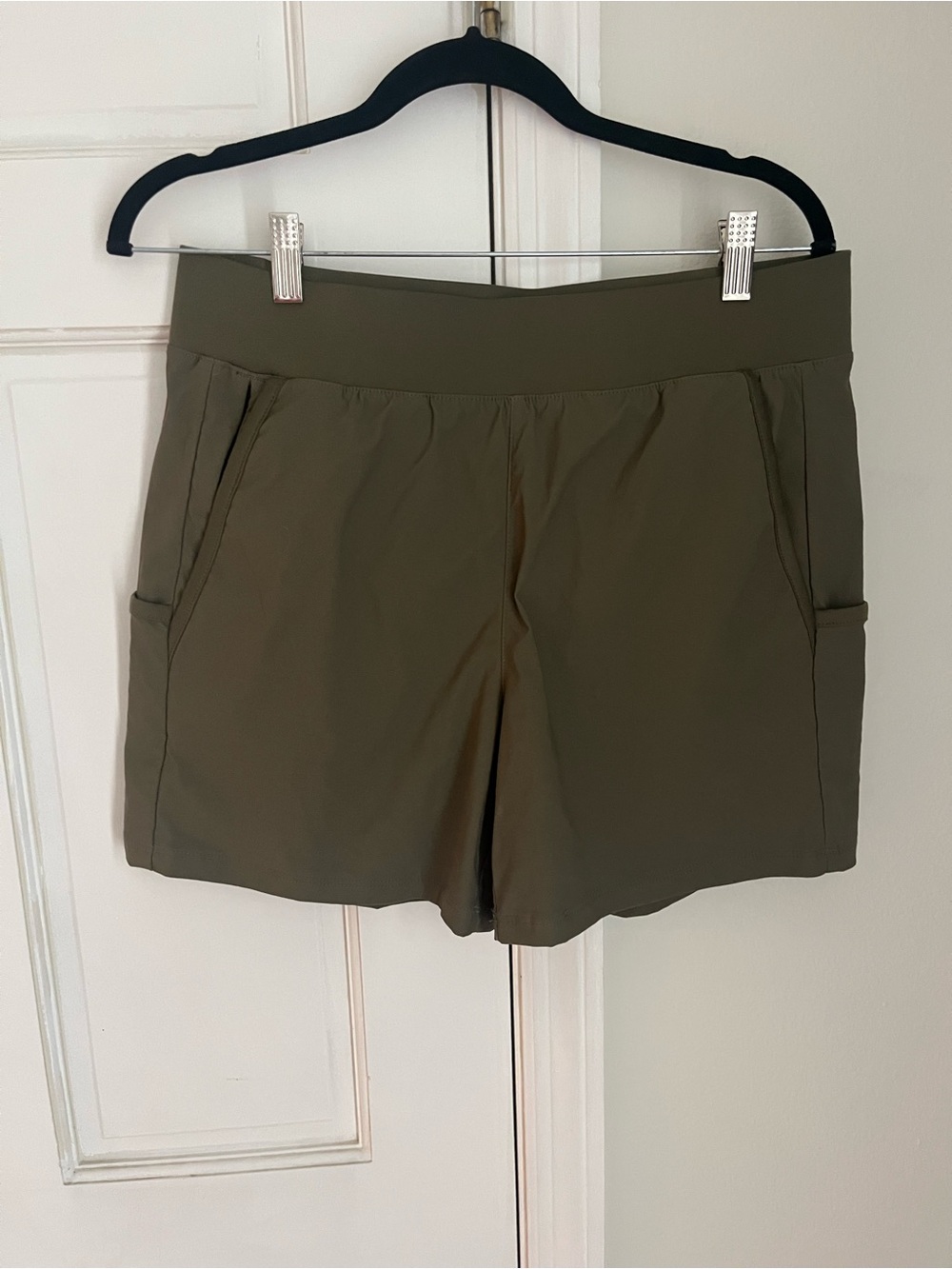Women's Olive Green Active Shorts